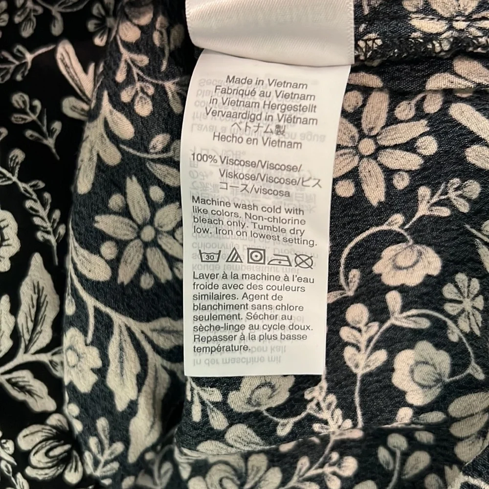 J Crew Swingy Antique Floral Print Black & Cream Dress Small - Picture 7 of 7